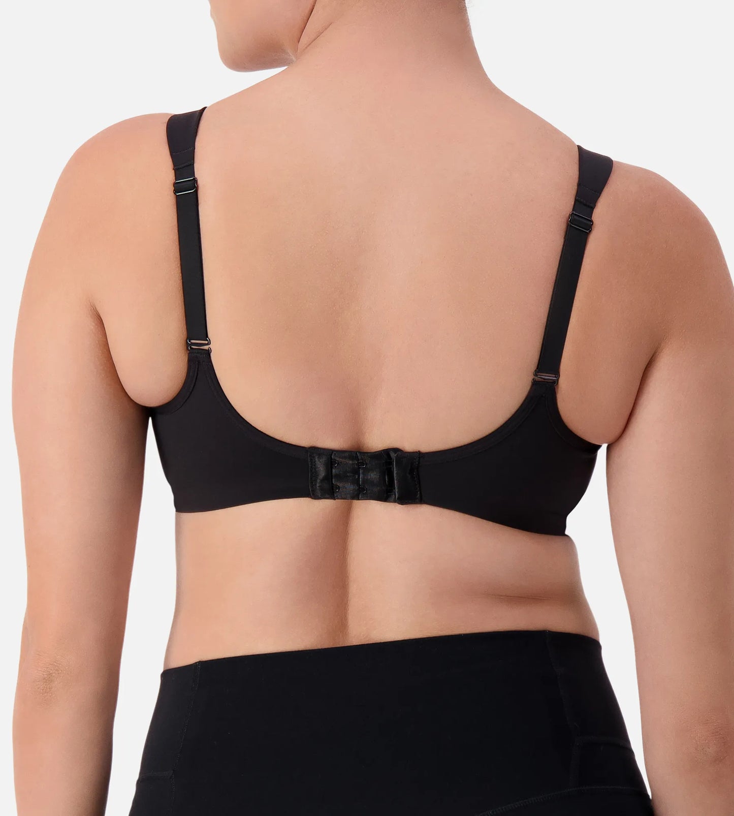 Triaction Ultra Wired Sports Bra - Black