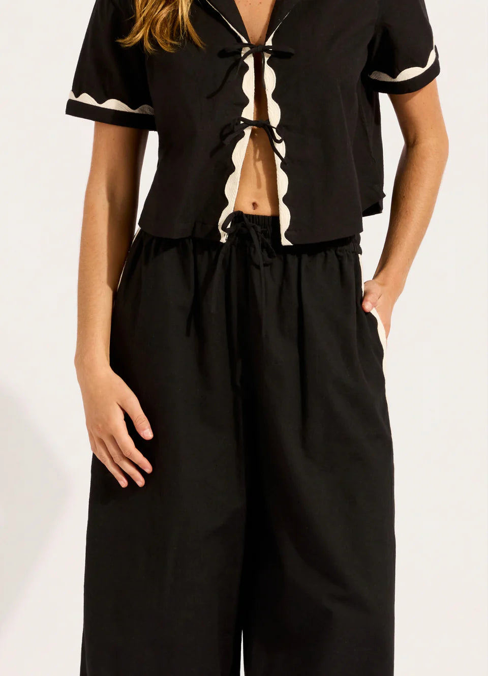 Beach Edit Wide Leg Pant in Black