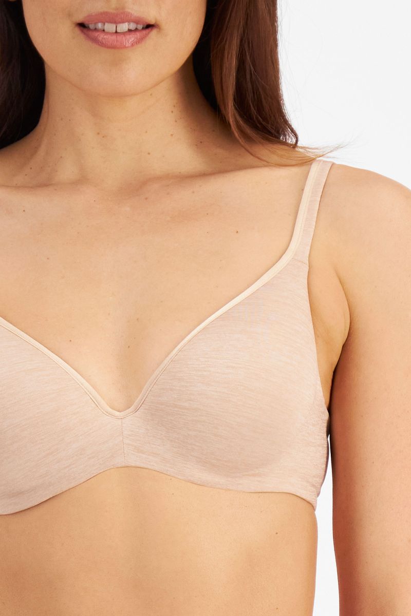 Barely There Contour Bra in Nude