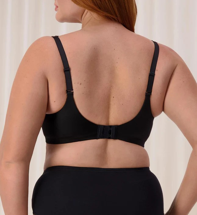 Gorgeous Silhouette in Black and Nude