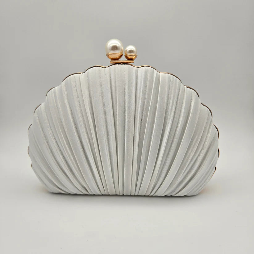 Shell Clutch in White