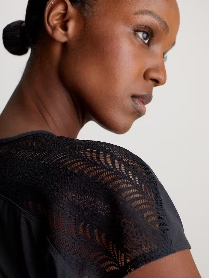 Minimalist pyjama top