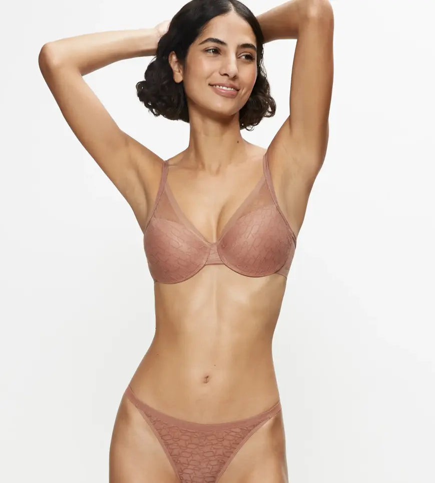 SIGNATURE SHEER WIRED PADDED BRA