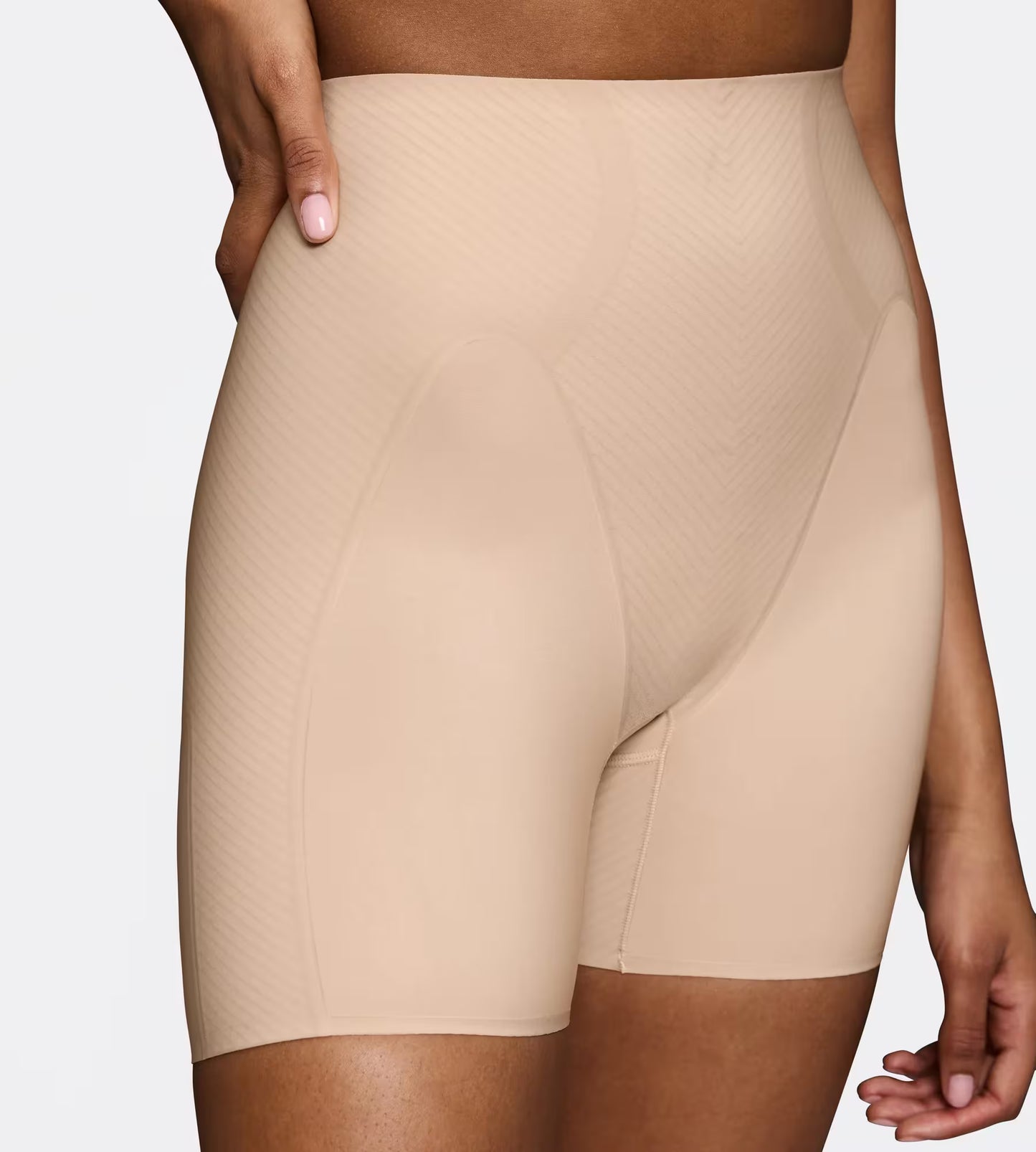Body Make Up Illusion Curve Short Brief in Beige