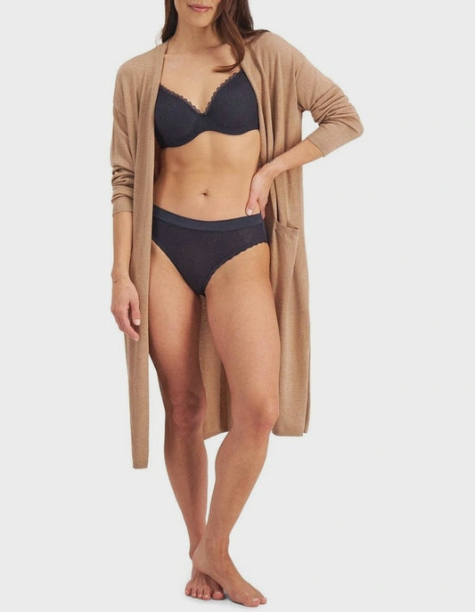 Berlei  There Lace Contour Bra in Navy