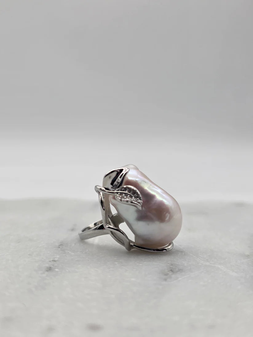 Jaspen Ring - Silver with Freshwater Baroque Pearl