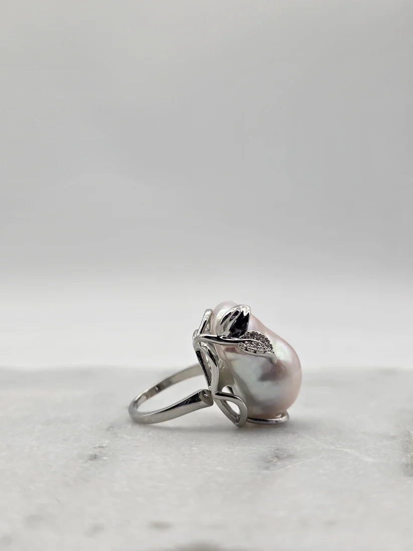 Jaspen Ring - Silver with Freshwater Baroque Pearl