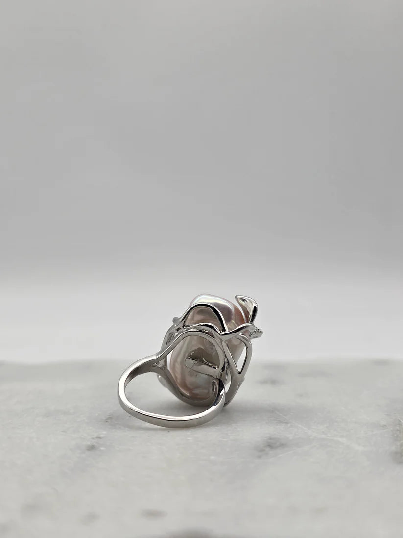 Jaspen Ring - Silver with Freshwater Baroque Pearl