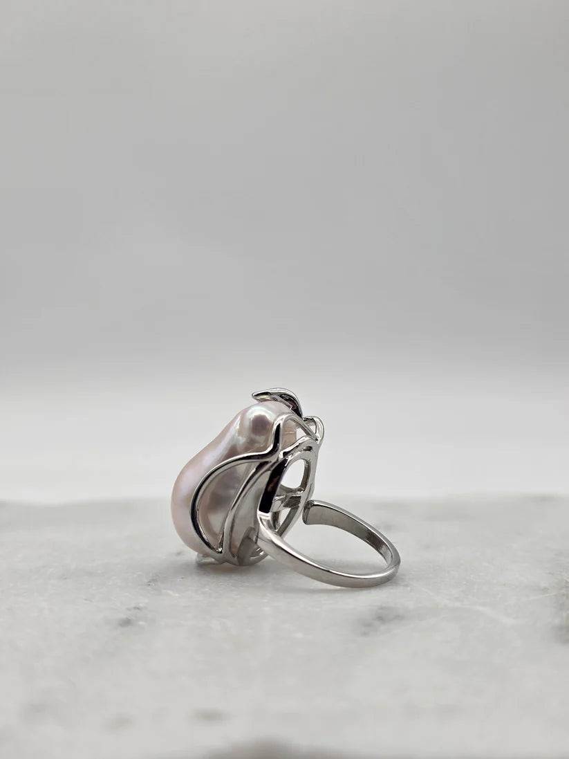 Jaspen Ring - Silver with Freshwater Baroque Pearl