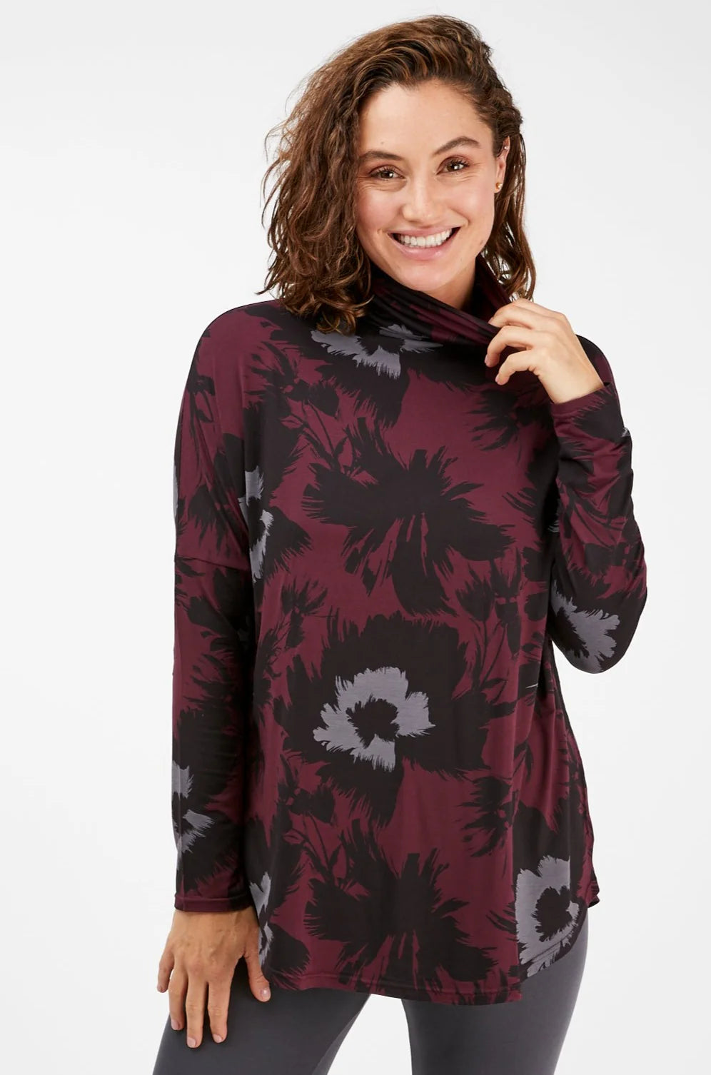 Tani Swing Turtle Neck