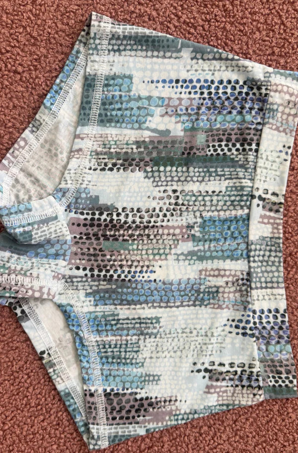 Tani Boyleg Short in Skyline