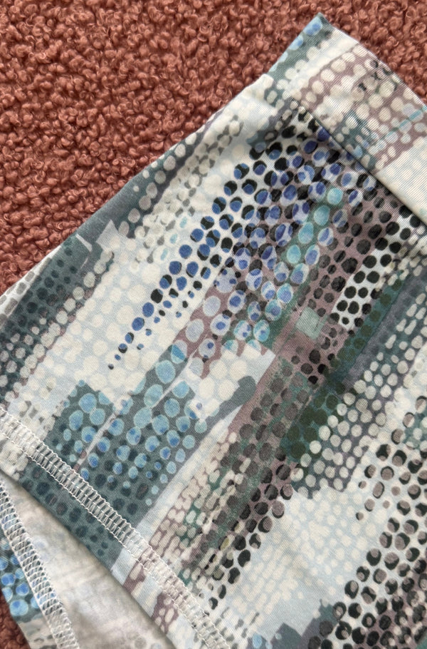 Tani Boyleg Short in Skyline