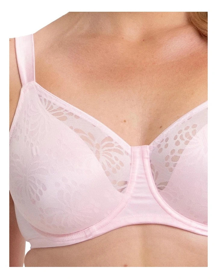 Lacy Minimiser Bra in Pink