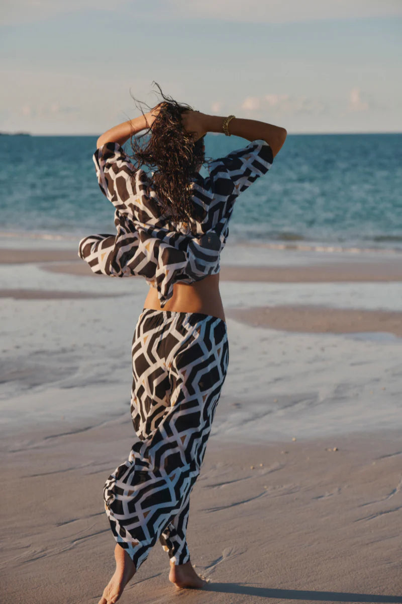 Costa Aloha Shirt in Black Print