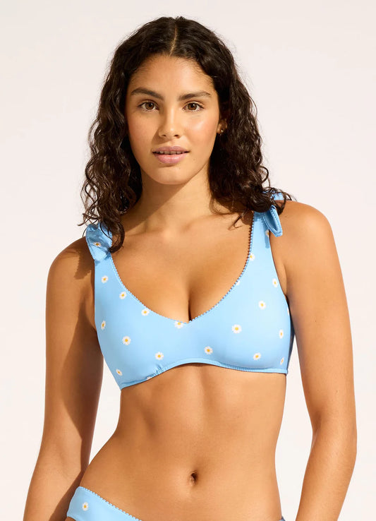 Daisy Chain Sweetheart Bikini Top in Powder Blue