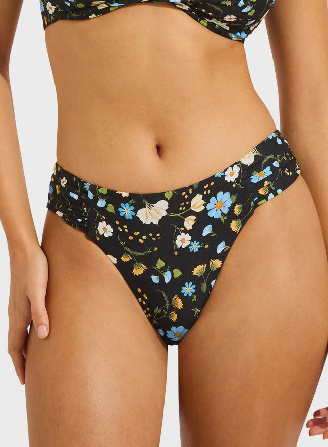 Modern Romance High Leg Ruched Side Pant in Black