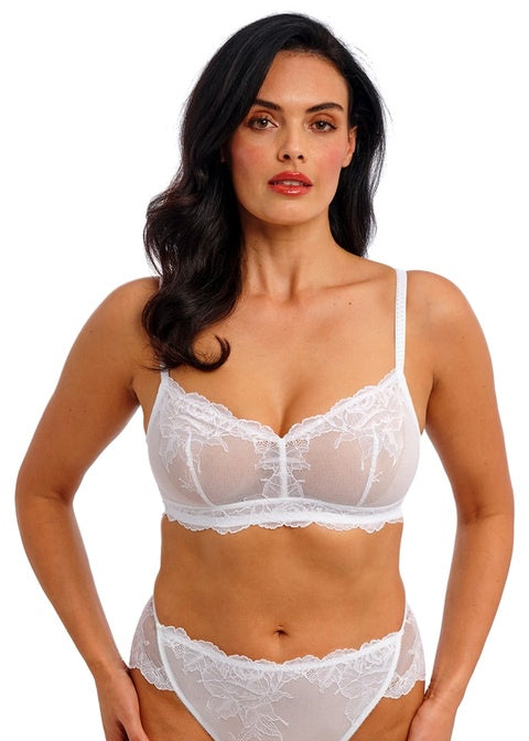Vivid Attraction White Non Wired Bralette in White