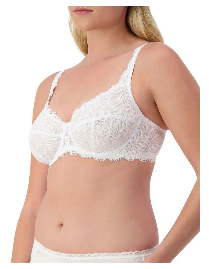 Essential Lace Balconette Bra