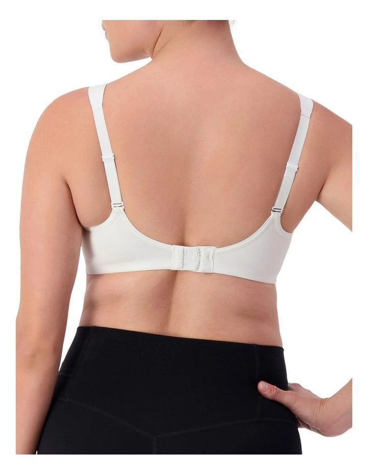 Triaction Ultra Underwire Sports Bra in White