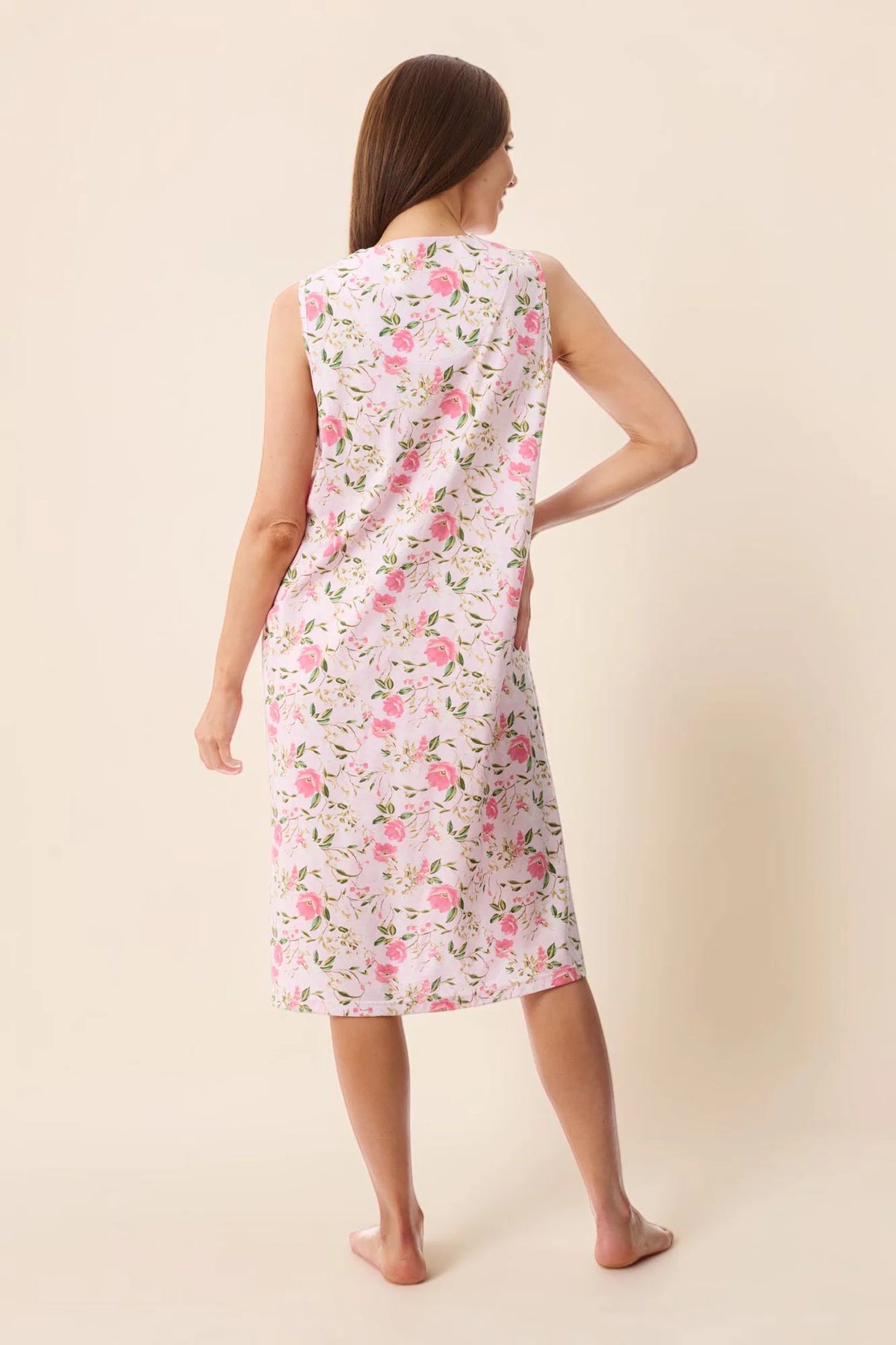 Ferrara Sleeveless short nightie by Givoni