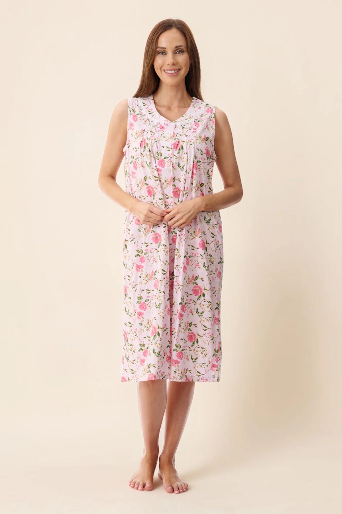 Ferrara Sleeveless short nightie by Givoni