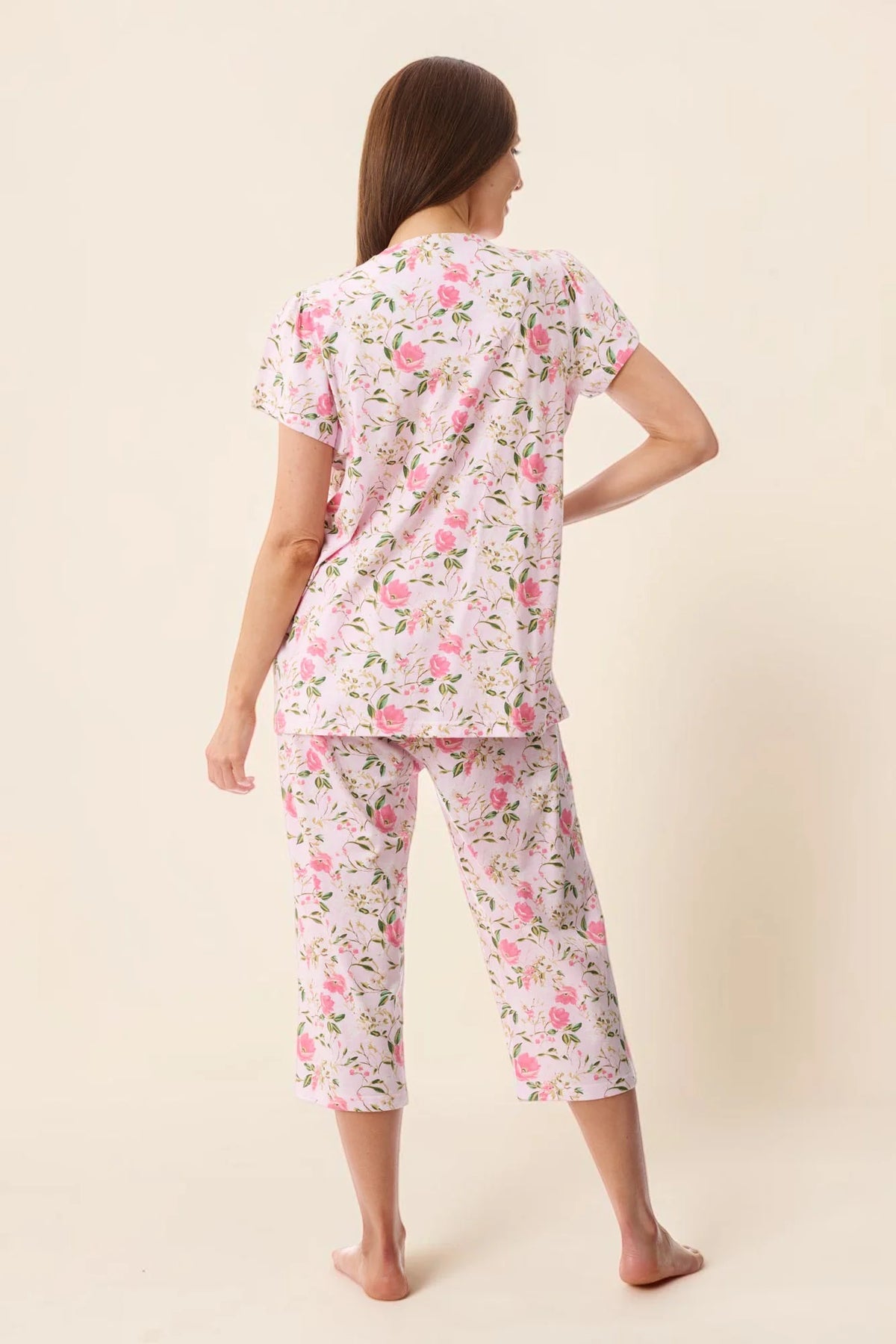 Ferrara Short sleeve capri pyjama by Givoni
