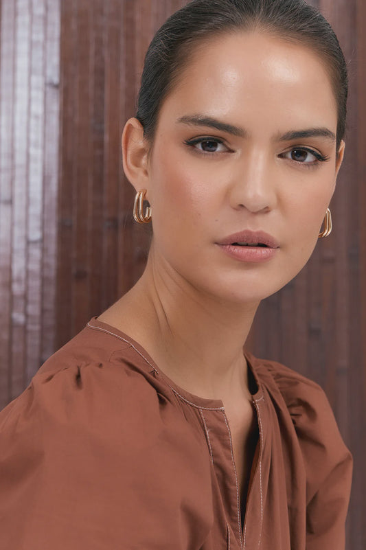 Double Curved Front Stud Earrings