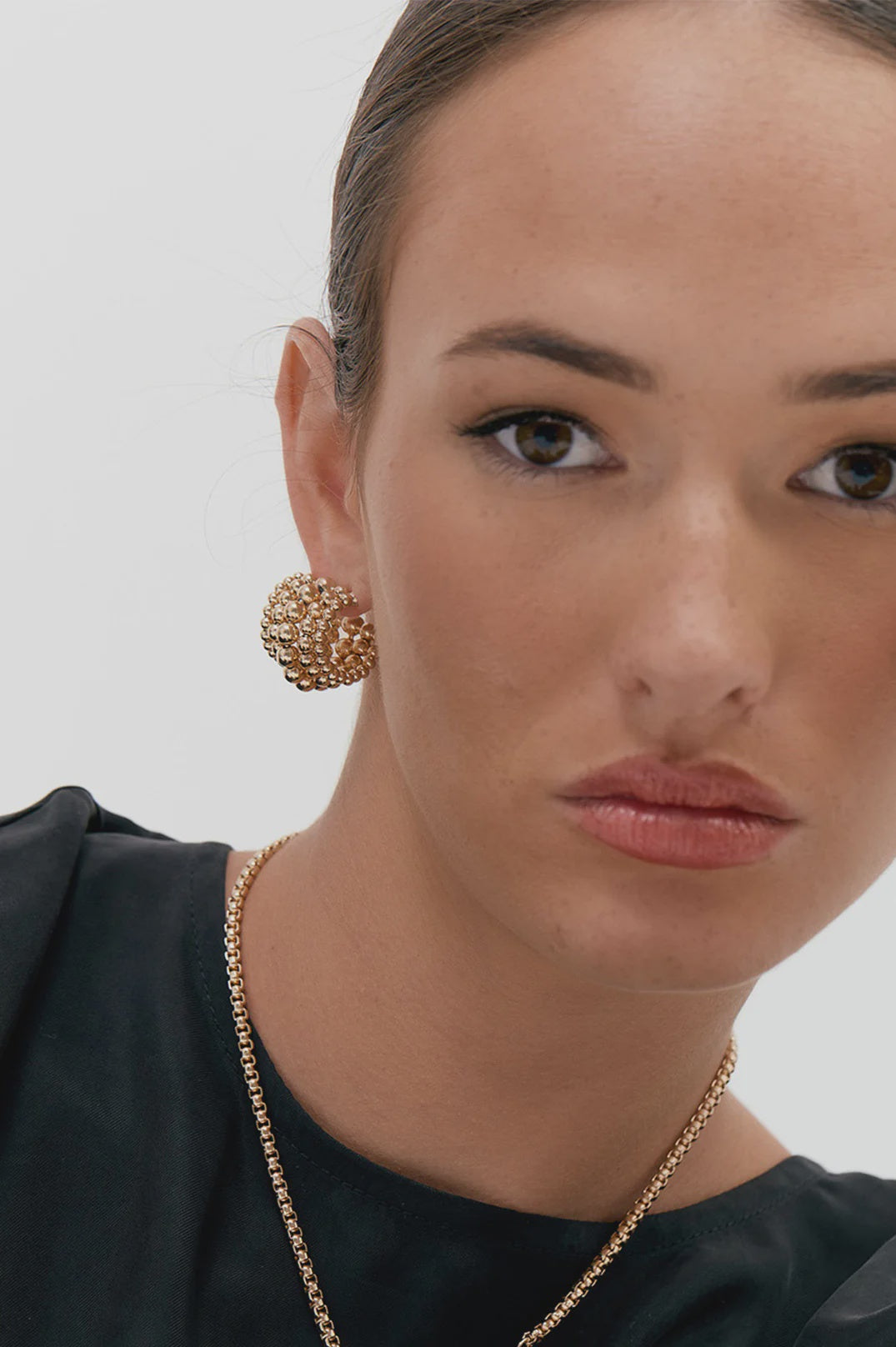 Many Rows Metal Ball Mini Hoops