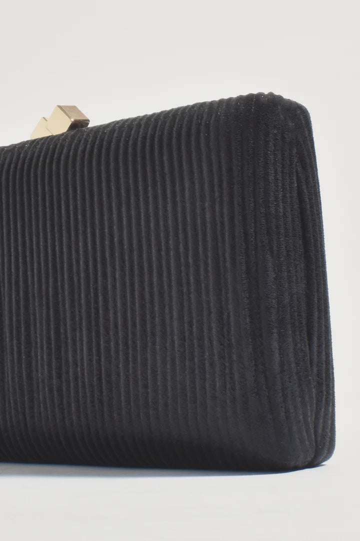 Molten Clasp Metallic Structured Clutch in Black