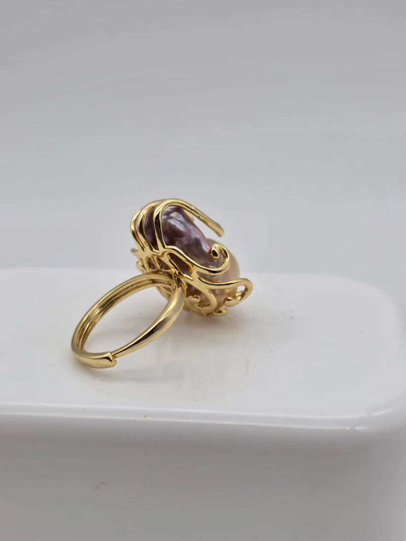 Amara Ring - 18K Gold with Freshwater Baroque Pearl