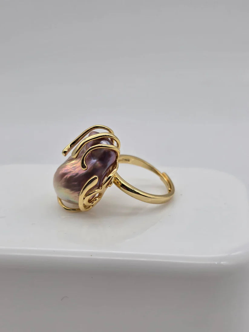 Amara Ring - 18K Gold with Freshwater Baroque Pearl
