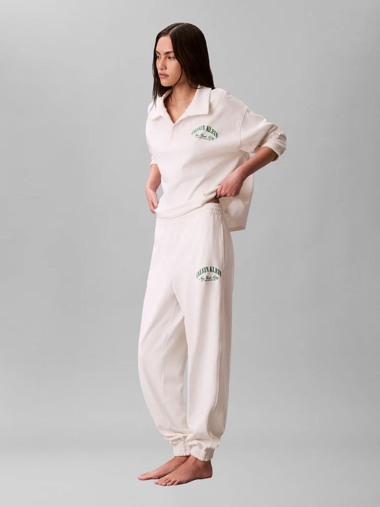 Cotton Heritage Logo Lounge Joggers in Tofu