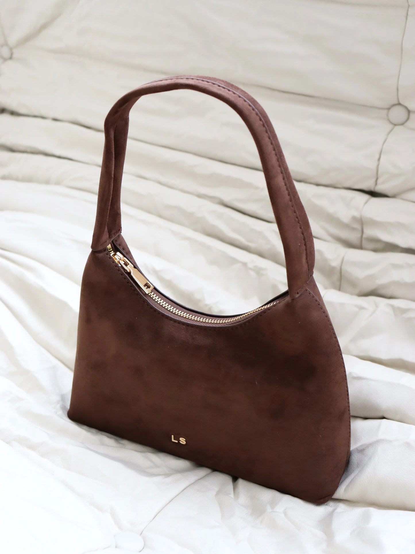 Katie Shoulder Bag in Suede Brown