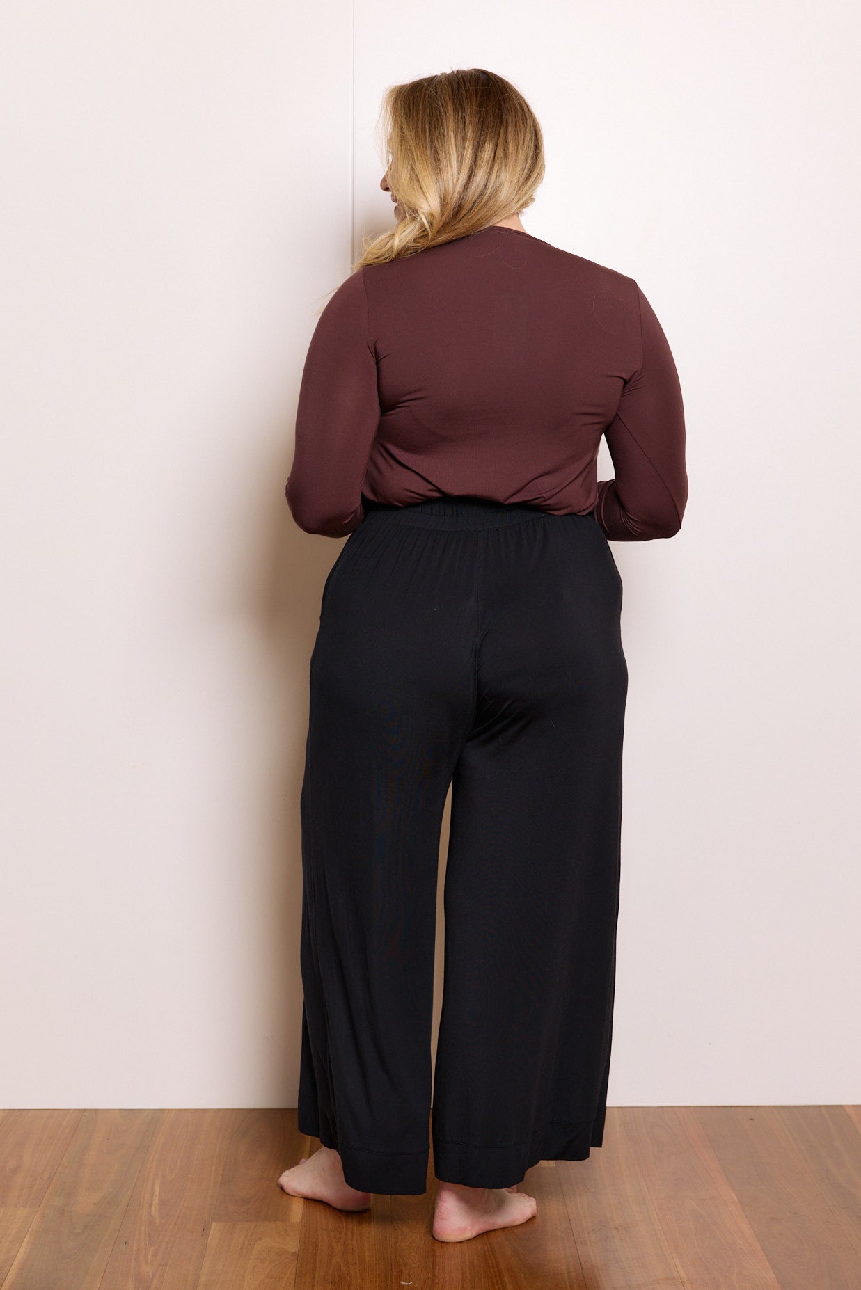 High Neck Long Sleeve in Merlot