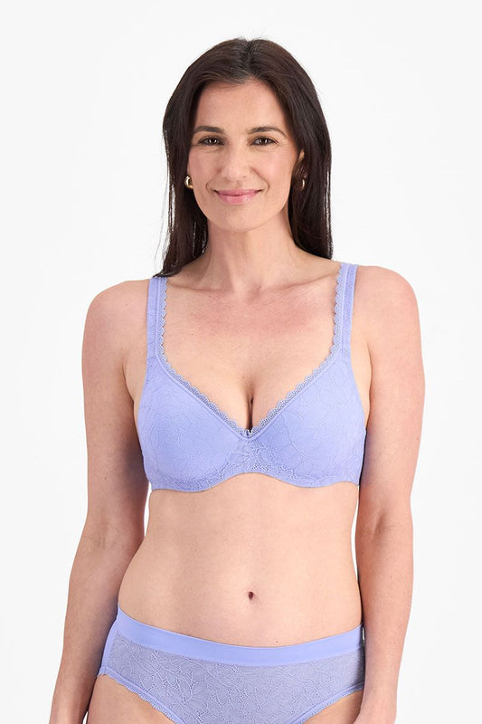 The Barely There Lace Contour Bra