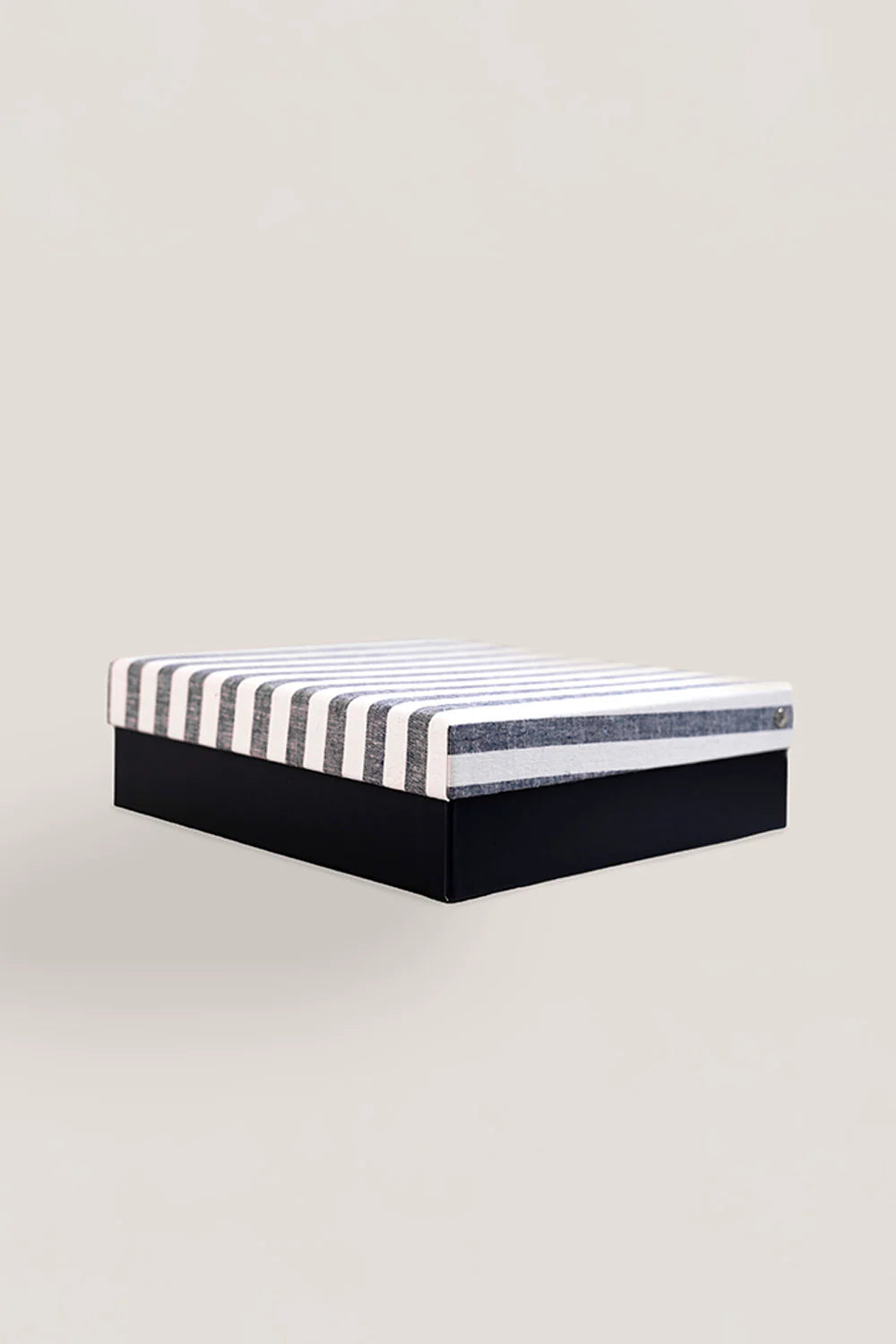 Evie Navy Stripe Linen Short Set in Navy Stripe