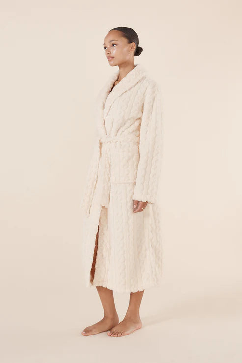 Gabriella Robe