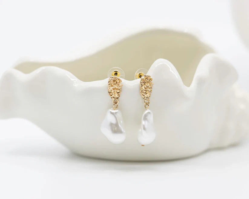 Emellia Earring - 18K Gold with Pearl Drop