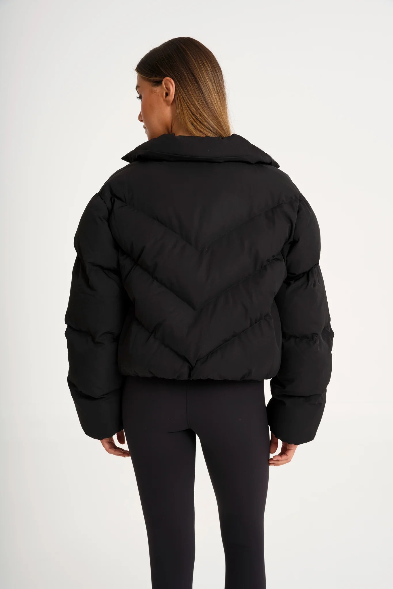 ALLFENIX Cropped Puffer Jacket