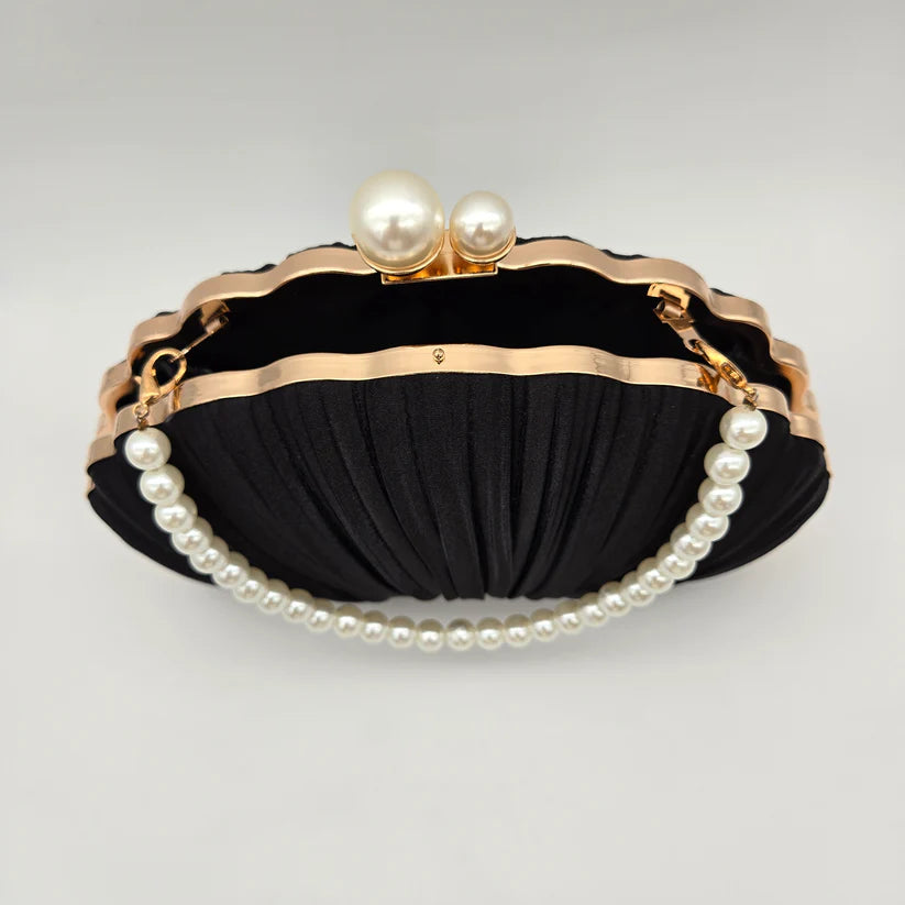 Shell Clutch - Black