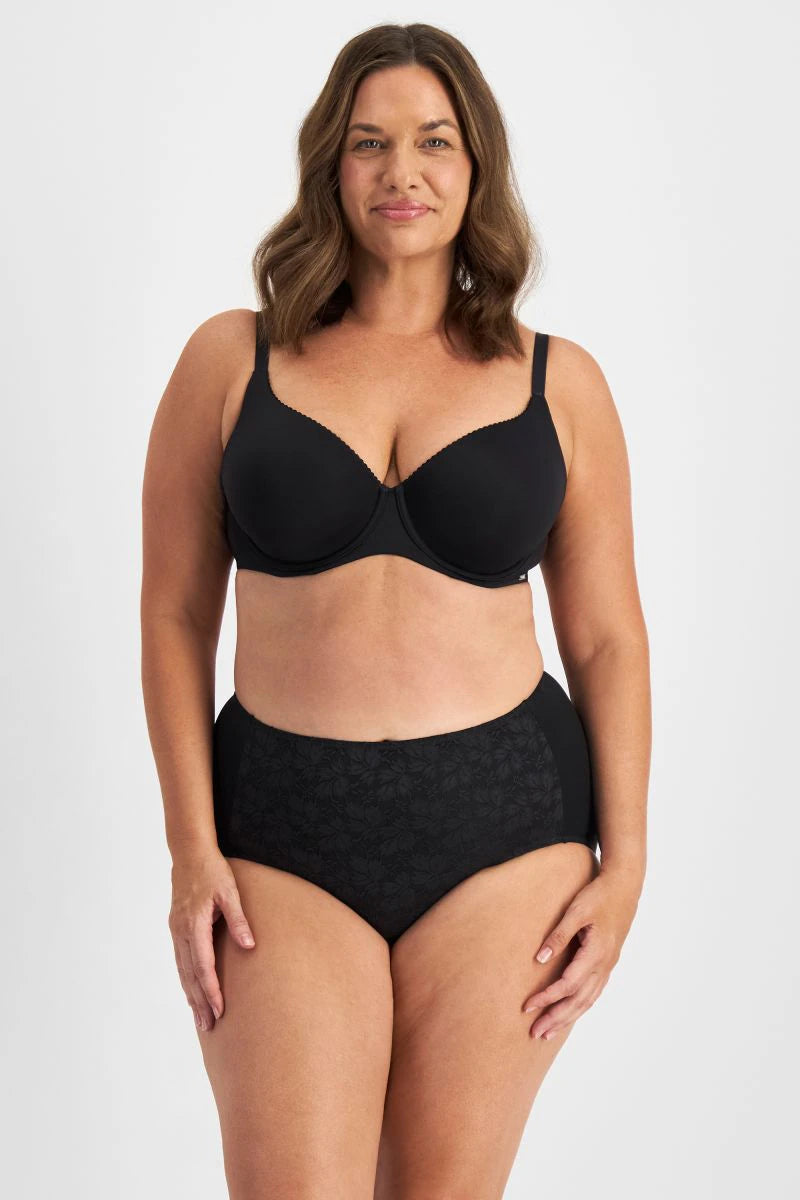 Jockey No Ride Up Lace Full Brief