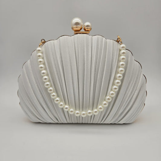 Shell Clutch in White