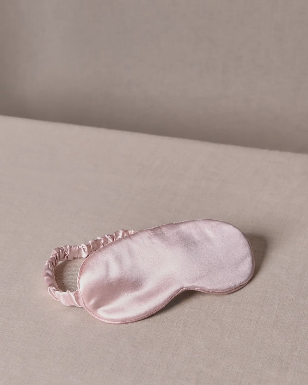 Silk Sleep Mask Shell Pink