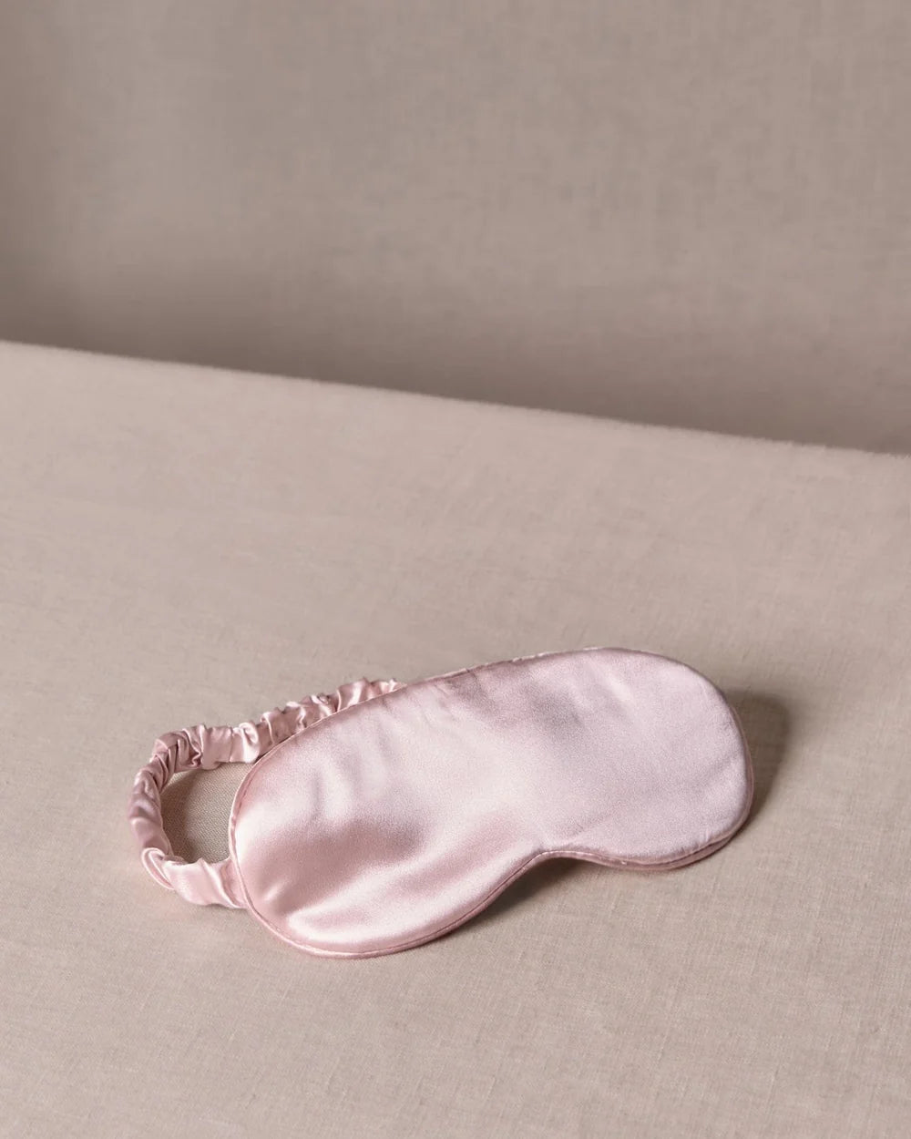 Silk Sleep Mask Shell Pink